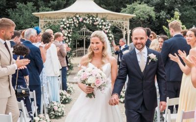 A Summer Wedding at Manor by the Lake