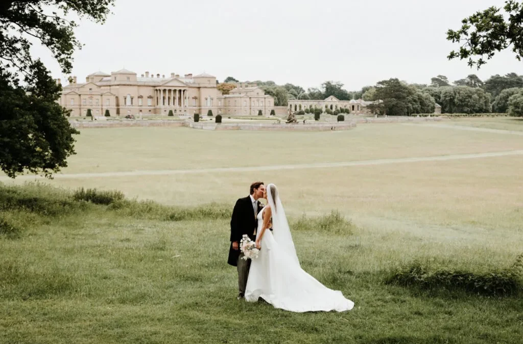 Holkham Hall: 5 Live Performances That Are Perfect For Weddings
